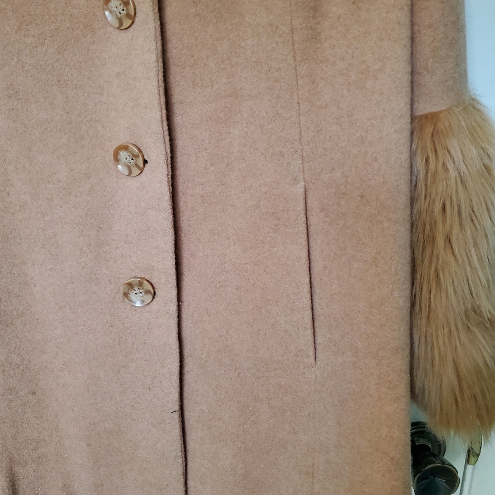 Roaman's Women's Wool Blend  Camel Coat Mob WifeFaux Fur Collar and Cuffs 18W - Picture 10 of 10
